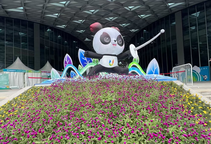 2023年成都大运会彩灯-5